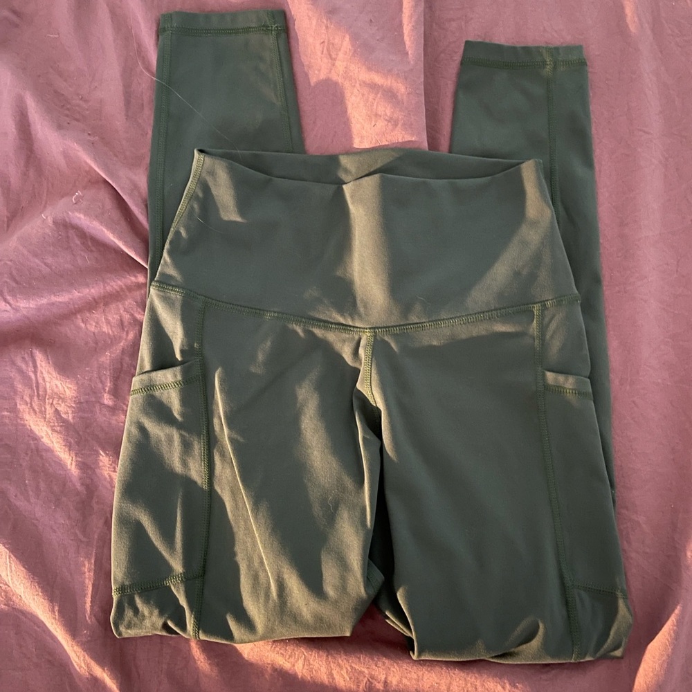 Colorfulkoala leggings size small